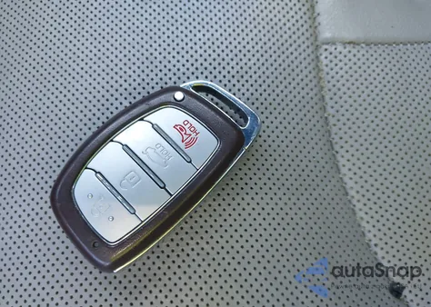 2015 Hyundai Sonata Limited из США, поврежденный, VIN 5NPE34AF0FH094982